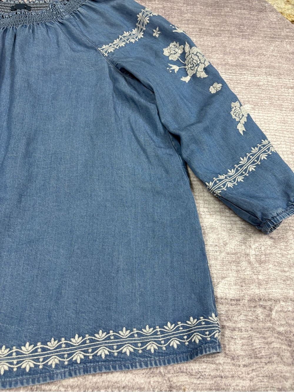 J Jill Denim Top Size XL White Embroidered Blue Tencel Relaxed Fit Country - Picture 7 of 11
